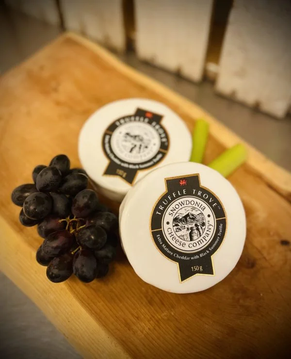 Snowdonia Truffle Trove Cheese